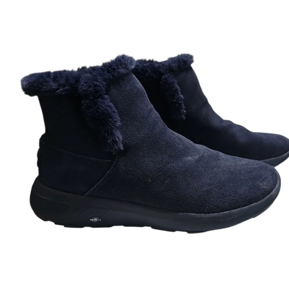 Skechers Goga Max Women’s 7.5 Navy Suede Faux Fur Ankle Boots Winter Comfort Y2K - Picture 4 of 8